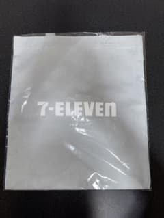 7-Eleven ホワイトプラスチックバッグのサムネイル