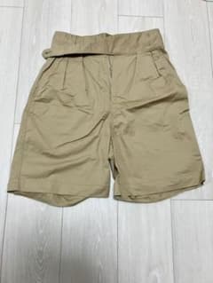 グローバルワーク　GLOBAL WORK  ショートパンツ　ベージュのサムネイル