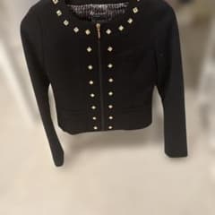 PENDORA ノーカラージャケット スタッズ ブラックのサムネイル