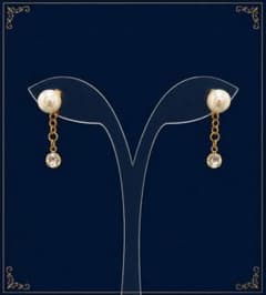 パール　結婚式　上品　揺れるピアス　スタッドピアス　お呼ばれのサムネイル