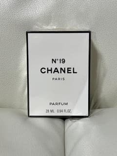 香水 シャネル CHANEL N°19 PARFUM 28ml フィルム破れ有のサムネイル