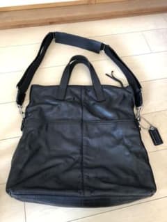 COACH トンプソン　斜めがけバッグのサムネイル