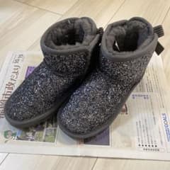 UGG ブーツ キッズのサムネイル