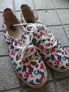 スニーカーVANS 24のサムネイル