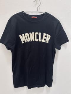【大幅値下げ】モンクレールTシャツのサムネイル