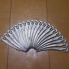 1本当たり350円★BITE STAKE ペグ 20本のサムネイル