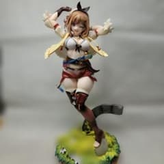 ライザのアトリエ常闇の女王と秘密の隠れ家ライザフィギュア