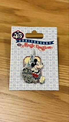 【海外ディズニー】マジックキングダム限定　45周年 ミッキーピンのサムネイル