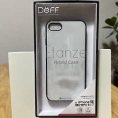 Deff(ディーフ) iPhone SE ケースのサムネイル