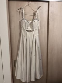 ROBE de FLEURS ホワイトドレスのサムネイル