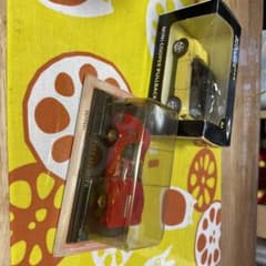 FERRARI330P4 ミニカー　MINI COOPERミニカーのサムネイル