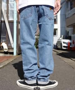 Carhartt リラックスフィット テーパードパンツのサムネイル
