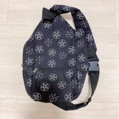 KRYCLOTHING ボディバッグのサムネイル