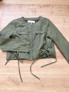 tocco♡カーキジャケットのサムネイル
