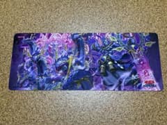 遊戯王 天叢雲之巳剣・巳剣之尊草那藝 プレイマット - メルカリ