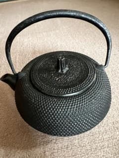 南部鉄器 鉄瓶 アラレ文様 伝統工芸品のサムネイル