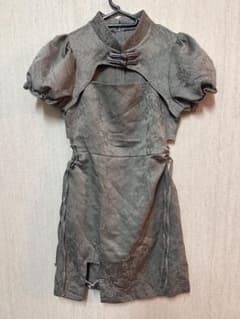 限定お値下げ！チャイナドレス ミニ丈 グレー 花柄模様のサムネイル