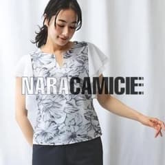 【極美品】ナラカミーチェ♦️完売✨大きめ✨BIGフラワーボウタイ半袖✨春夏✨GW 極美品】ナラカミーチェ♦️夏✨フラワーエンブロイダリーチュール