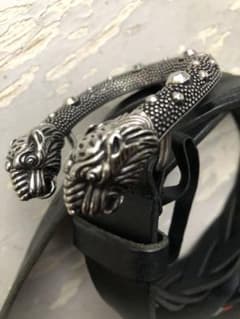 専用　GUCCI タイガーヘッドベルト　定価138000円のサムネイル