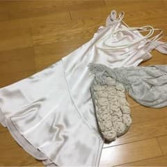 リューデベー 結婚式 ドレスのサムネイル