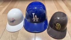 MLB ヘルメット型 応援グッズ 3点セットのサムネイル