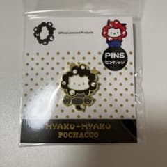 サンリオ ミャクミャク 黒 ピンバッジ モノクロ金 ポチャッコ - メルカリ