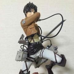 エレン ゾロ トルファルガーロー フィギュアのサムネイル