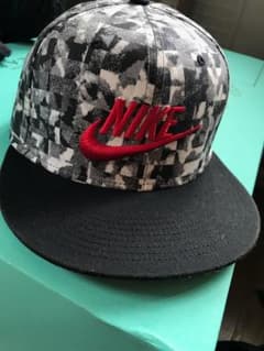 NIKE キャップのサムネイル