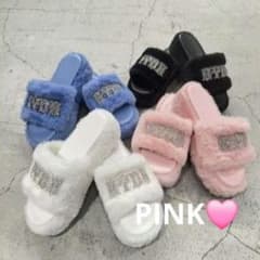 GYDA　最新作　ノベルティ　厚底　ファー　サンダル　ビジュー　PINK GYDA 最新作 ノベルティ 厚底 ファー サンダル ビジュー PINK - メルカリ