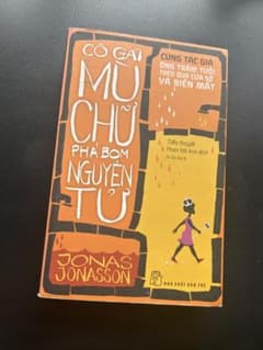 Cô Gái Mù Chữ Phá Bomベトナム語版 小説のサムネイル