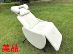 美品⭐️タカラベルモント製　アイラッシュリクライニングチェア　リーチェ　白 美品！タカラベルモント アイラッシュ チェア リーチェ まつエク