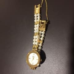 新品同様 パール 腕時計のサムネイル