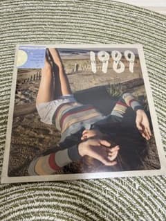 テイラースウィフト1989(Taylor’s version) 限定 Vinylのサムネイル