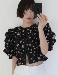 トップス CLANE FLOWER JACQUARD SHIRRING TOPS CLANE FLOWER JACQUARD SHIRRING TOPS - メルカリ