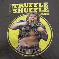 【XL】THE GOONIES グーニーズ チャンク Tシャツ チャコールのサムネイル