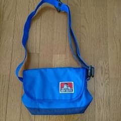 ベンデイビス肩掛ポーチ、美品！のサムネイル