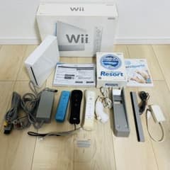 Wii 本体 リモコン3個 ゲームソフト付きのサムネイル