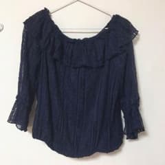 【 新品 】 GU ブラウスのサムネイル