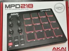 AKAI Professional MPD218 MIDIコントローラーのサムネイル