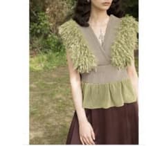 トップス LEINWANDE patchwork ruffled hem top leinwande Patchwork Ruffled Hem Top - メルカリ