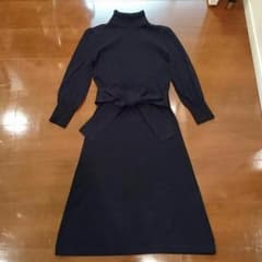 ビアッジョブルー　ニットワンピのサムネイル
