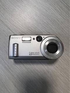 SONY Cyber−Shot P DSC-P1(ジャンク扱い)のサムネイル