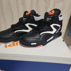 【セット割引】Reebok　PUMP OMNI ZONE  Ⅱのサムネイル