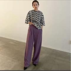 あやぱん様専用 CLANE BASIC TUCK PANTS PURPLEのサムネイル