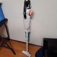 マキタ　18V　掃除機　バッテリー付き　CL182FDのサムネイル