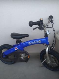 訳あり　へんしんバイク ストライダー 自転車のサムネイル