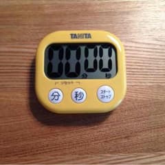 美品♫タニタ キッチンタイマーのサムネイル