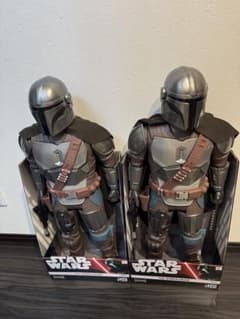 STAR WARS マンダロリアン 80cm 特大フィギュア　2体 STAR WARS マンダロリアン 80cm 特大フィギュア 2体 - メルカリ