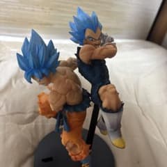 ドラゴンボール 超サイヤ人ゴッドSS 孫悟空 ベジータ フィギュアのサムネイル