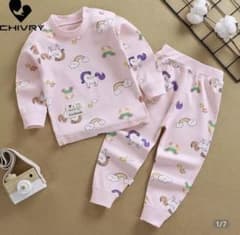 パジャマ　90サイズ　女の子のサムネイル